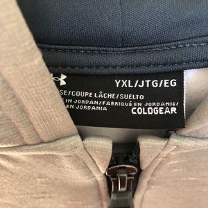 Boys Under Armour Cold Gear full zip jacket